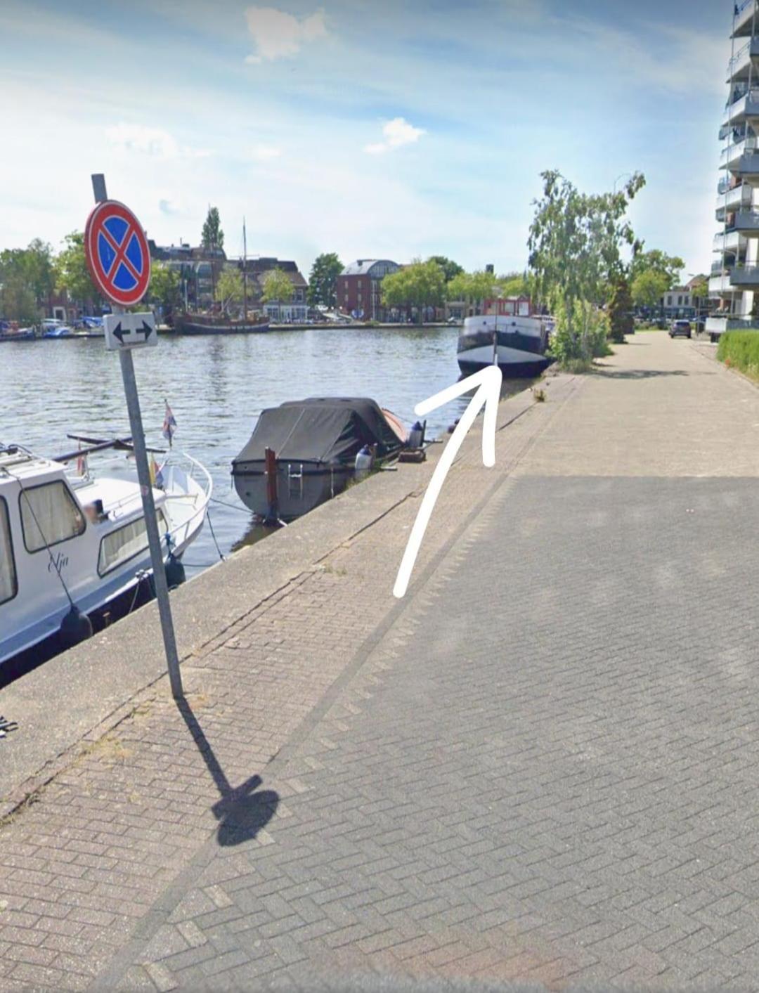 B&B Teddy "Prachtig Authentiek Woonschip Uit 1912, 15 Minuten Van Amsterdam" Wormer エクステリア 写真